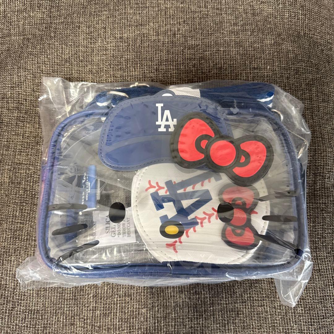 ハローキティ LAドジャース コラボケース②