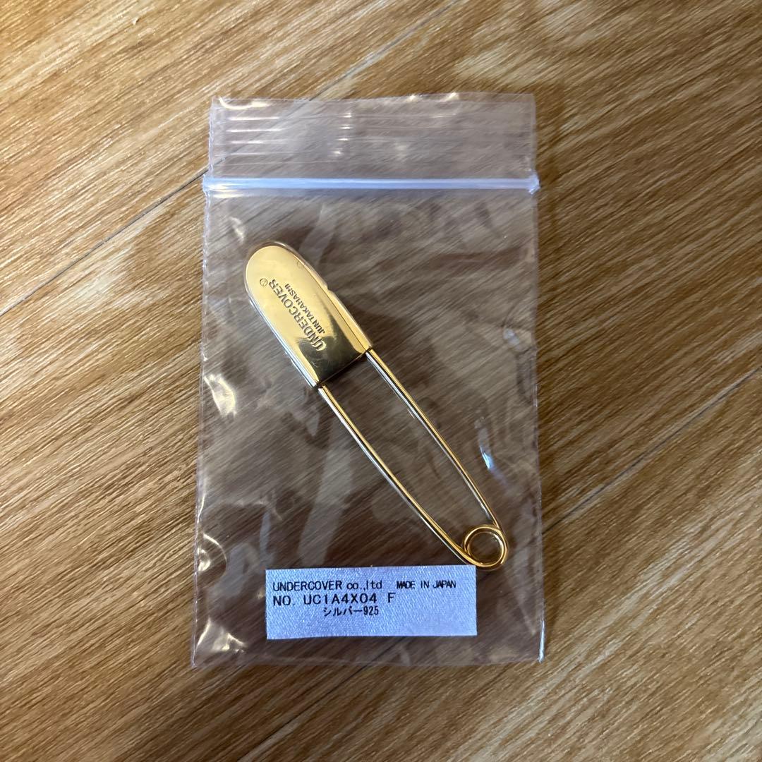 undercover 安全型ピンブローチ