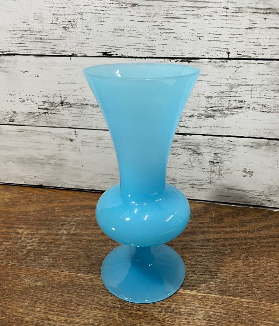フランスアンティーク オパリンガラスの花瓶 ブルー系 一輪挿し グラス 花器