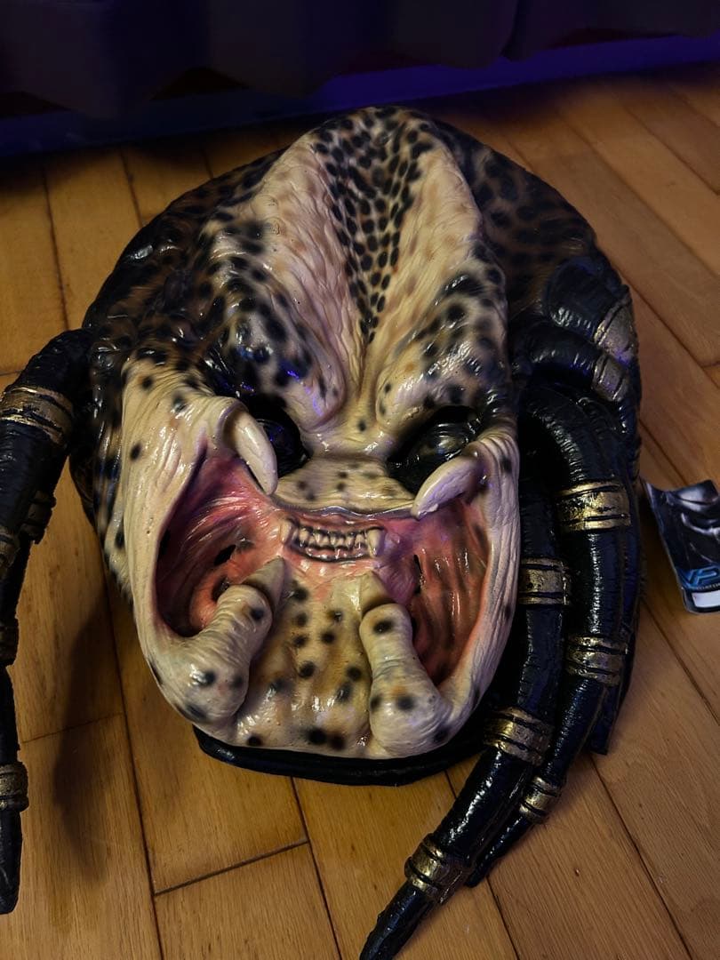AVP プレデター　マスク