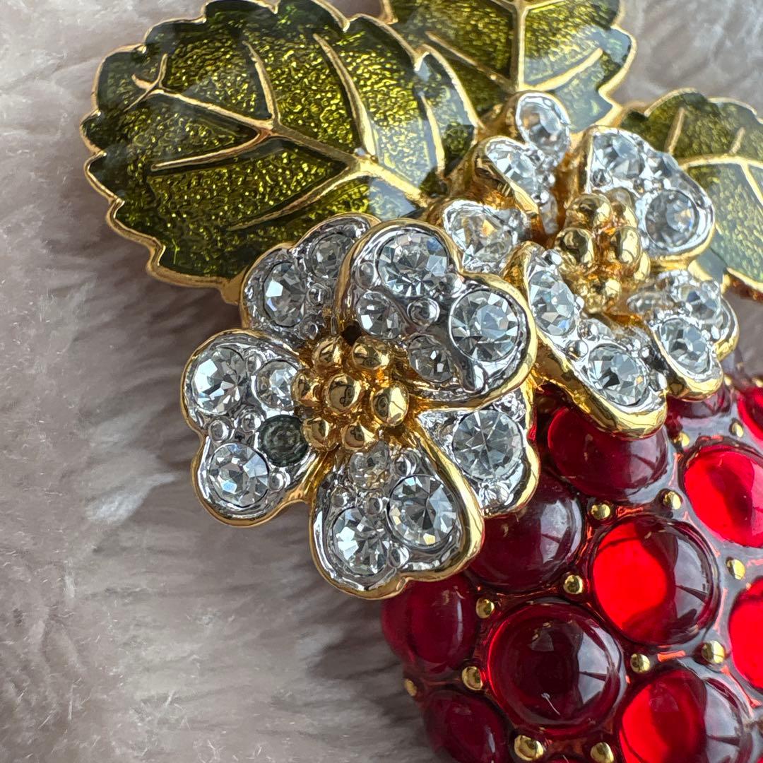 ヴィンテージ KJL ケネス ジェイ レーン エナメル ストロベリー