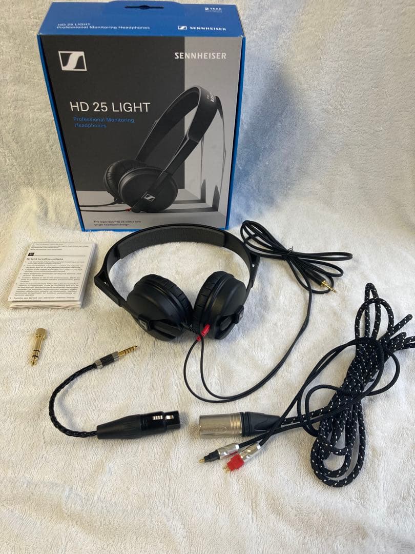 ゼンハイザーHD 25 LIGHT バランスリケーブルと変換アダプター付属