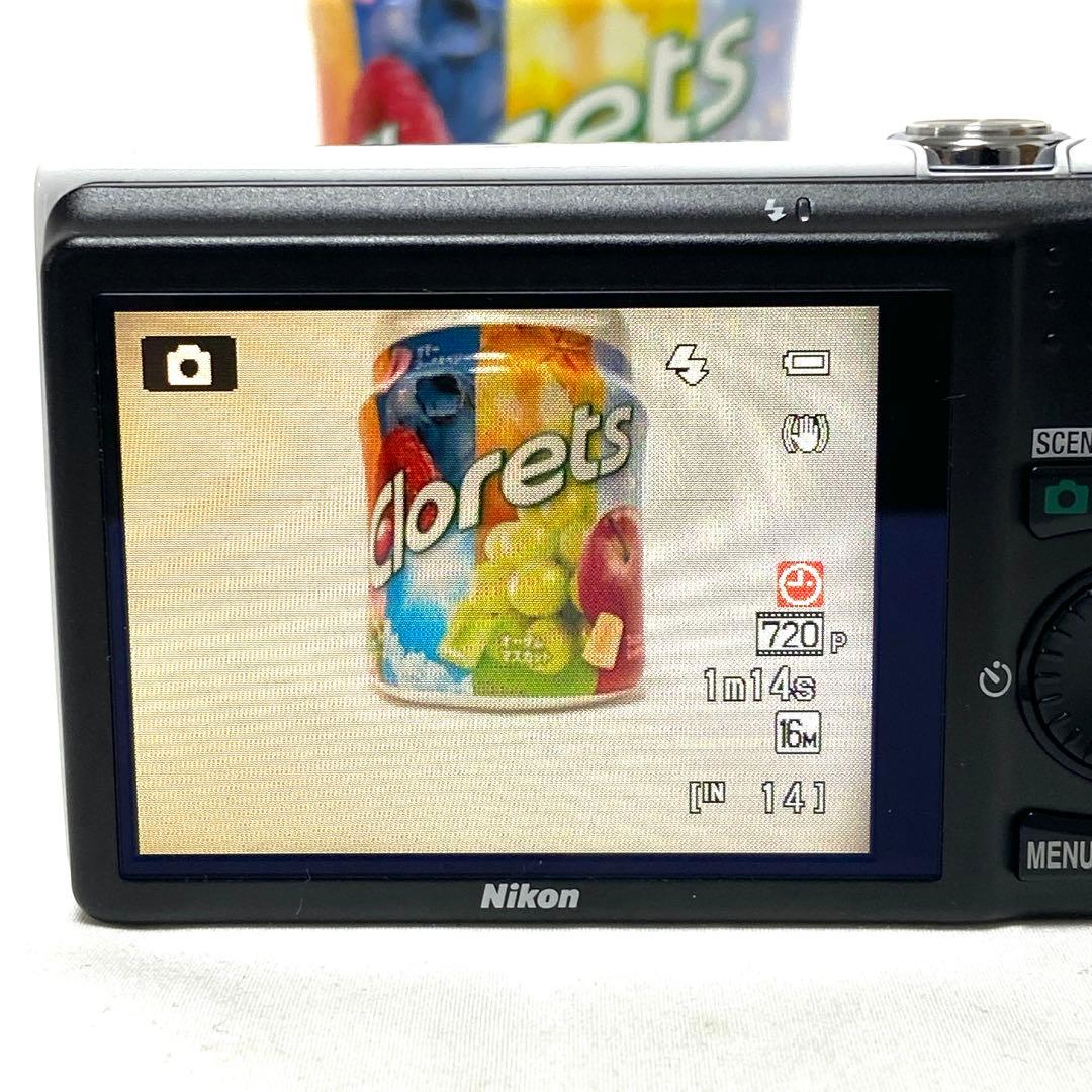 Nikon COOLPIX S6200 コンデジ ホワイト 16 メガピクセル