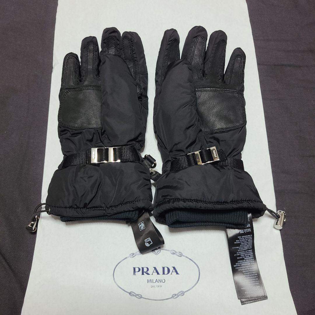 最終値下げ【PRADA】Re-Nylon グローブ