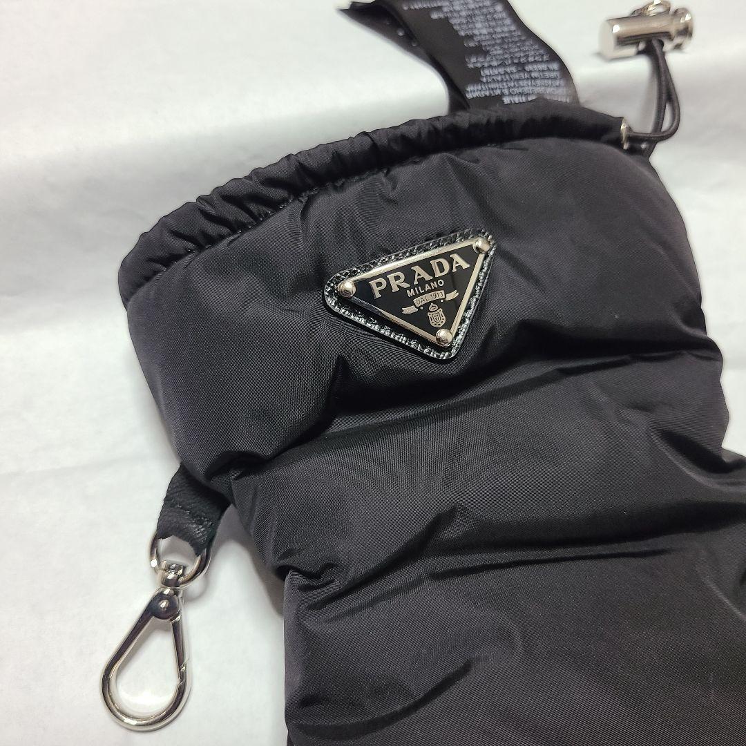 最終値下げ【PRADA】Re-Nylon グローブ