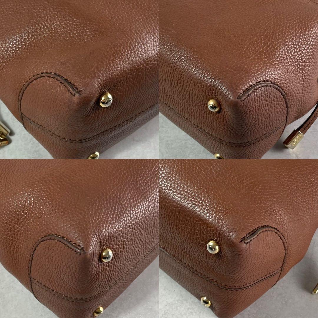 【美品 人気モデル】トッズ ハンド Dバッグ ロゴ レザー 本革 ブラウン 金具