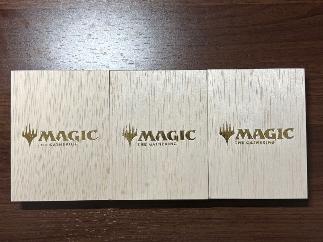 マジック大戦祭　ステンレストークン3種（ウッドケース入り）