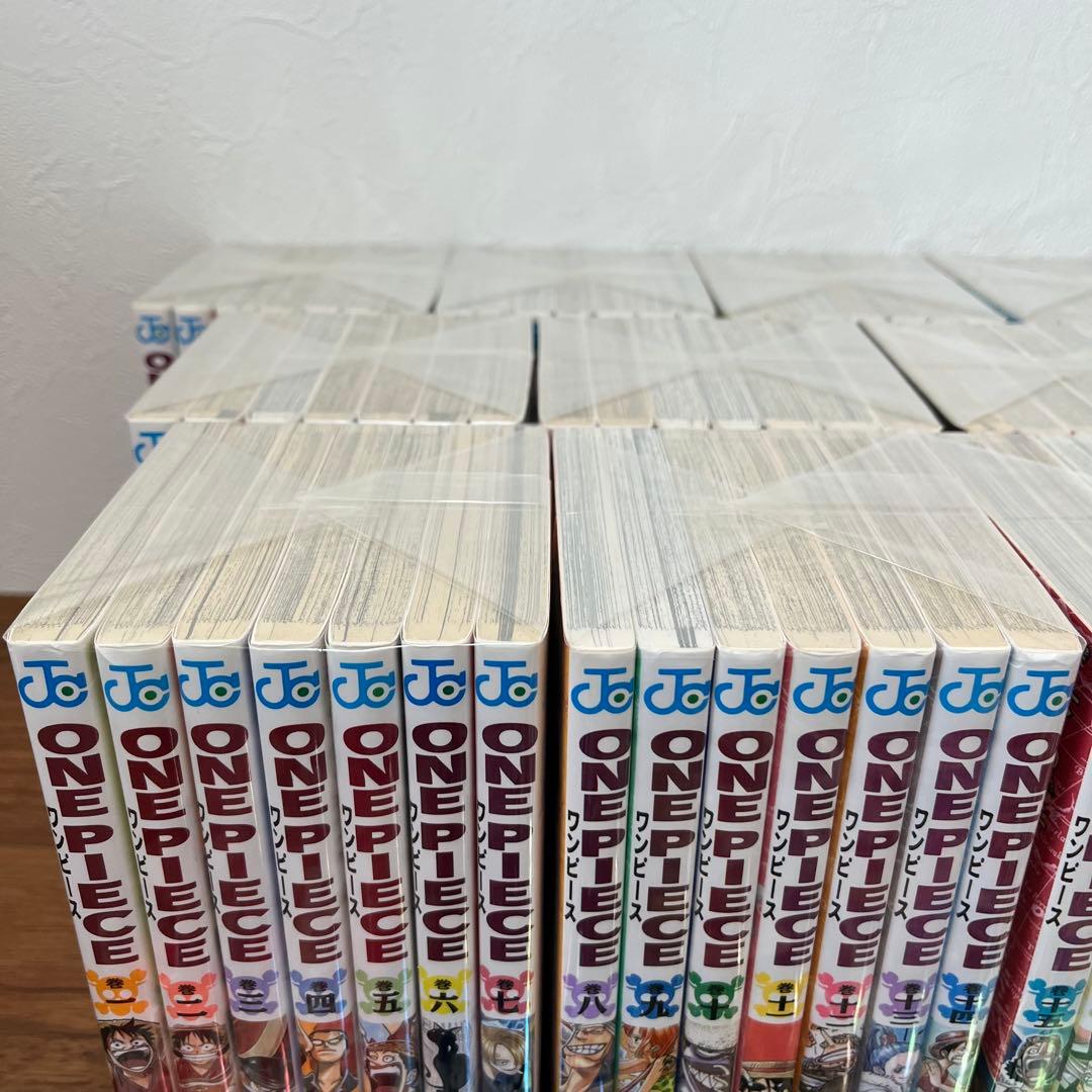 美品 ワンピース 全巻セット 最新113巻まで おまけ付き ONE PIECE