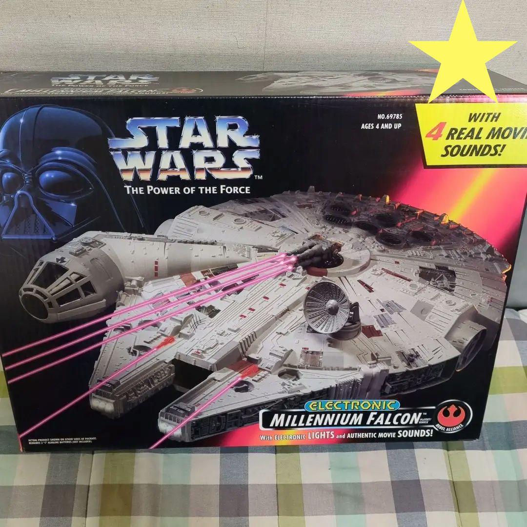 ケナー　スターウォーズ　ミレニアムファルコン　ハズブロ　新品・未開封