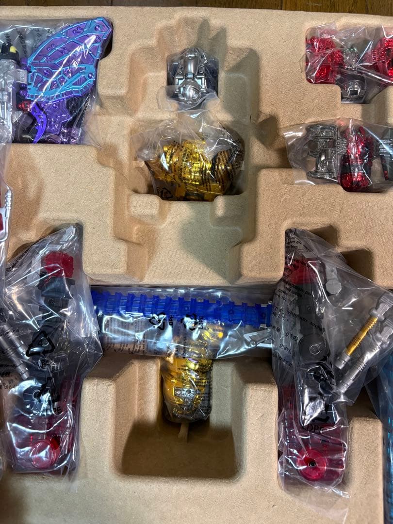 DXキングオージャー （王様級重塗装メッキver.）