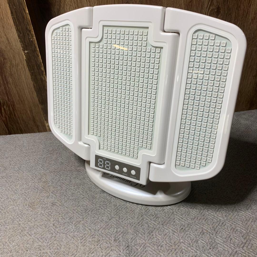 I301\" Premium J6 LED美顔器 折り畳み ホワイト