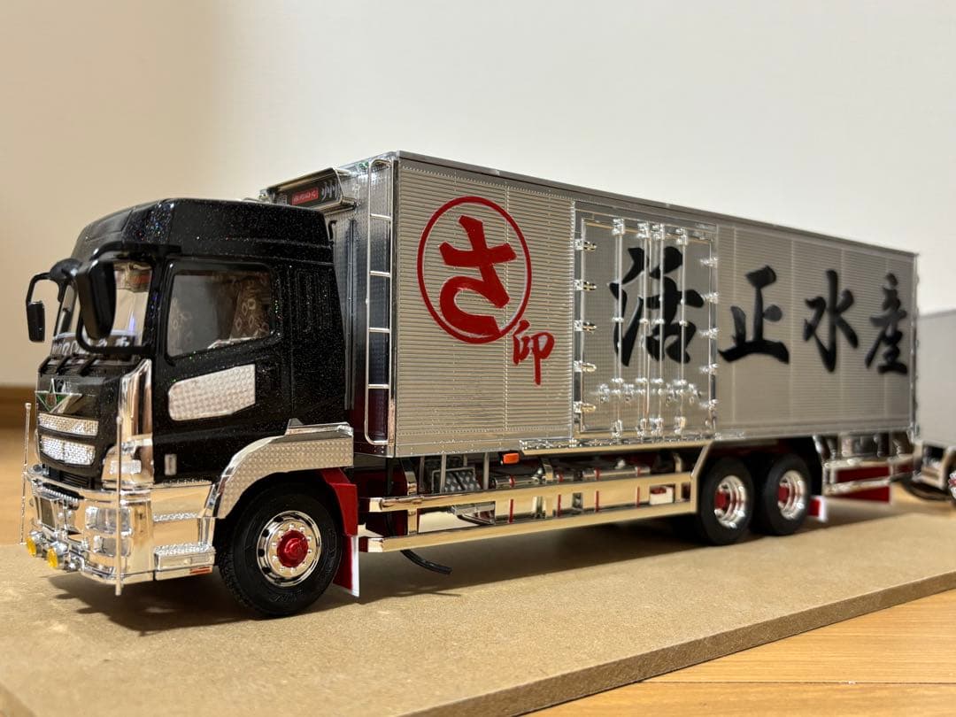 アオシマデコトラ1/32ヘビーフレイトスーパーグレート完成品