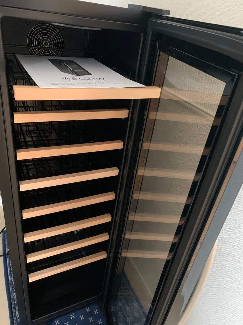 【2022年製】WE-C27W ワインセラー 27本収納