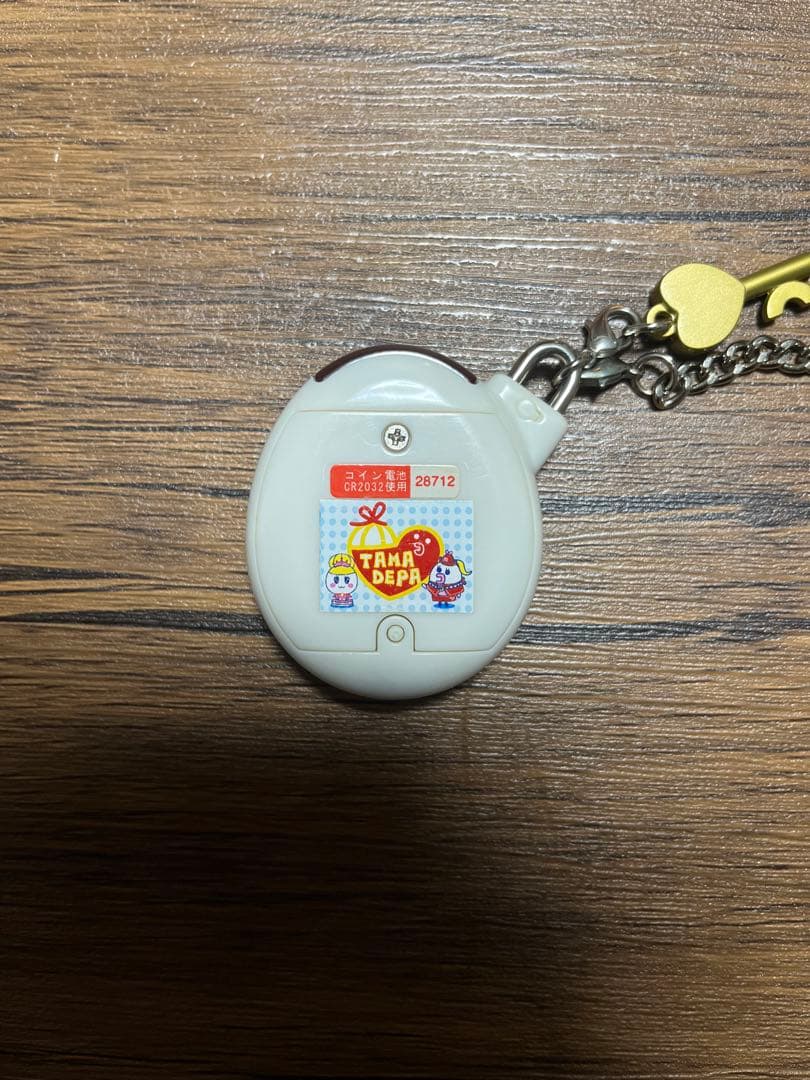 いぇー！ふぁみりーイロイロ　たまごっちプラス　たまデパ