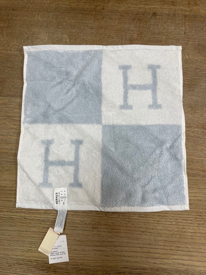 HERMES チェック柄タオルハンカチ
