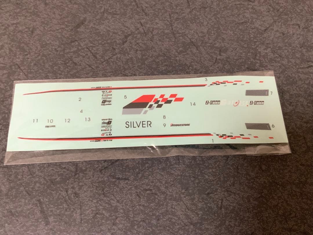 ホットワークス　スカイラインR34 GT-R Z-Tune 1/24