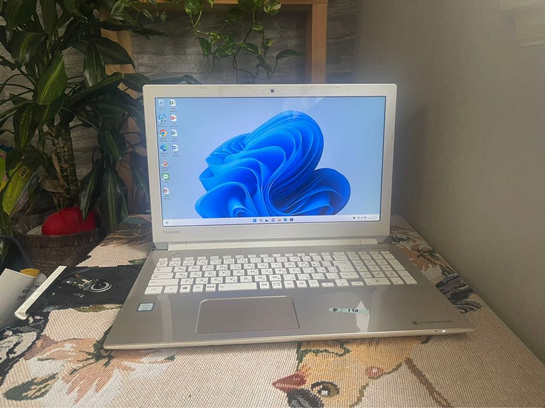 東芝　T65/HG Windows11 ノートパソコン✨届いてすぐ使える