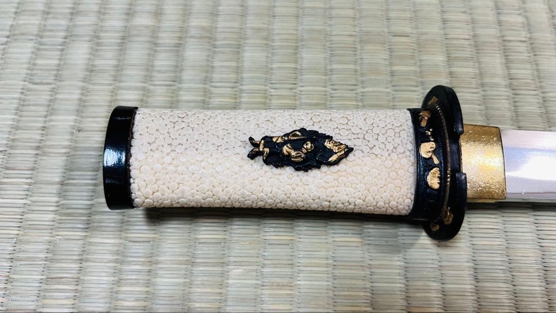 模造刀 拵え 短刀 二重刃文 御守刀 出鮫柄 儀礼刀 居合刀 251012-2