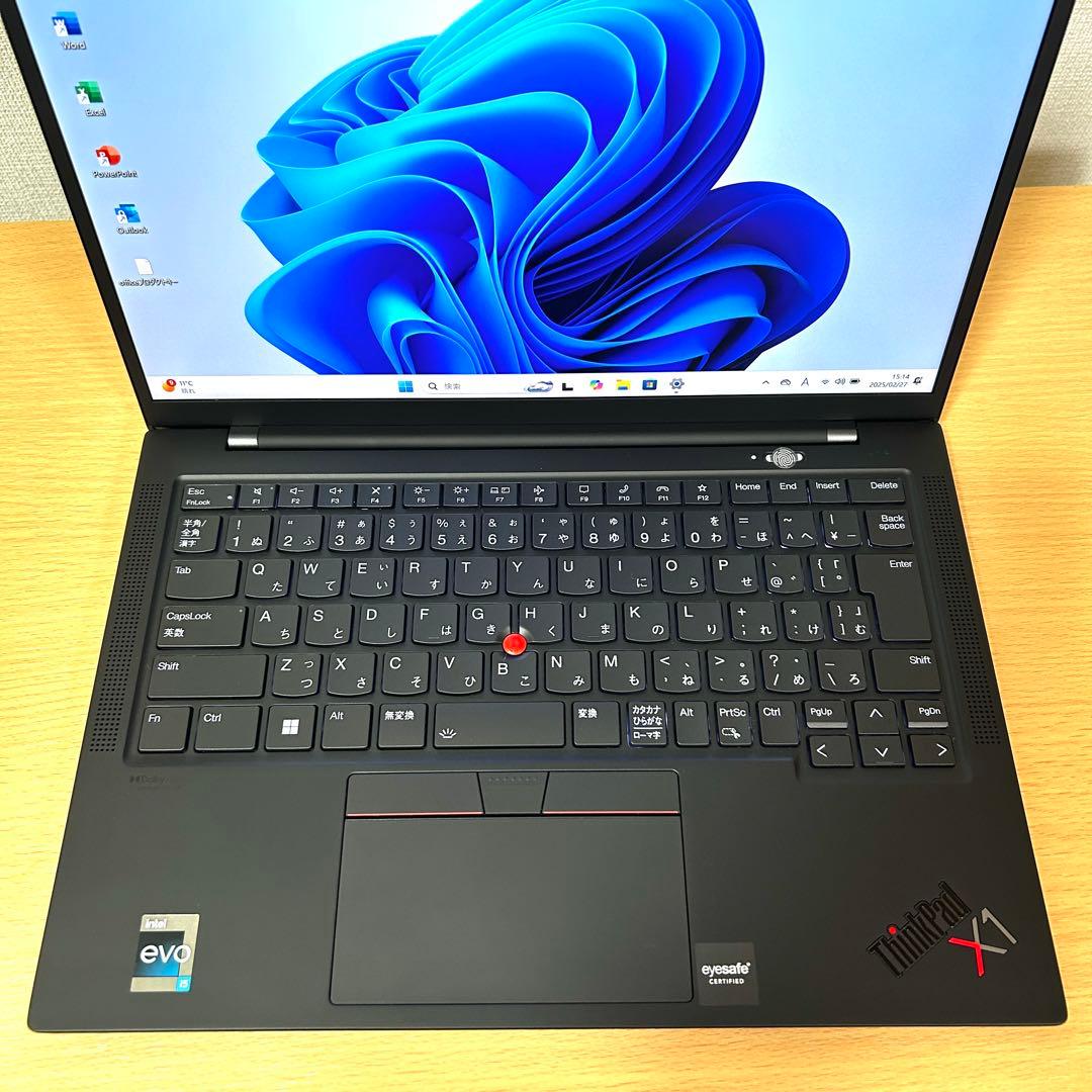 美品 Lenovo THINKPAD X1 CARBON Gen10 第12世代