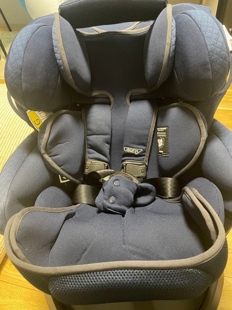 Aprica チャイルドシート　ISOFIX フィラディアグロウ