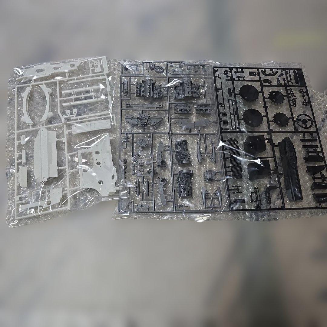 Porsche 935 MARTINI 1/12 未組立キット