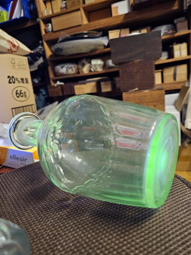 大正から戦前 ウランガラス デキャンタ カットガラス