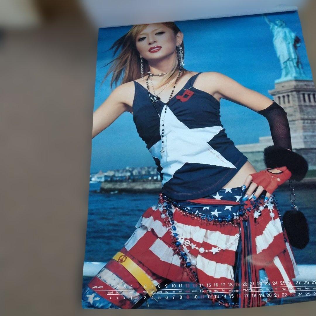 【未開封】浜崎あゆみカレンダー 2003年