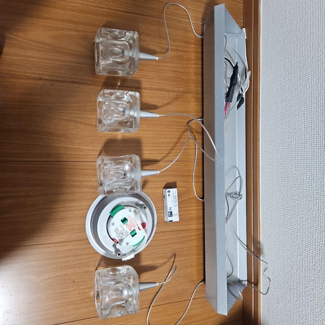 4灯クリアガラスペンダントライト