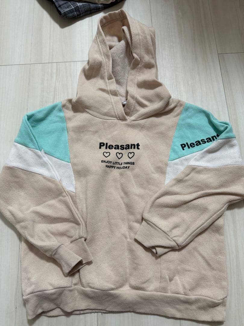 オラ♡フッ♡ 女の子衣類120～140センチ