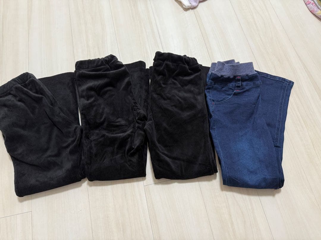 オラ♡フッ♡ 女の子衣類120～140センチ