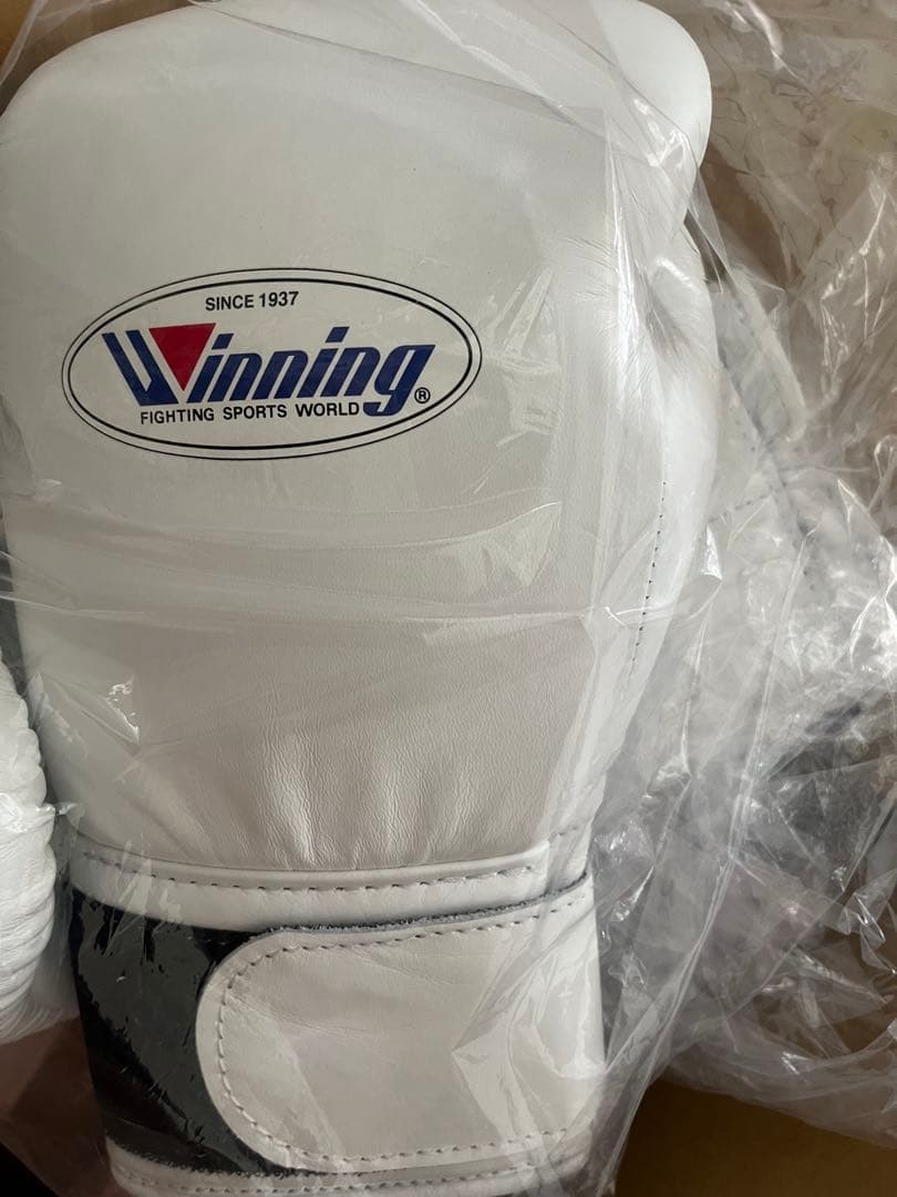 【未使用】Winning ウイニング　グローブ ホワイト 10オンス