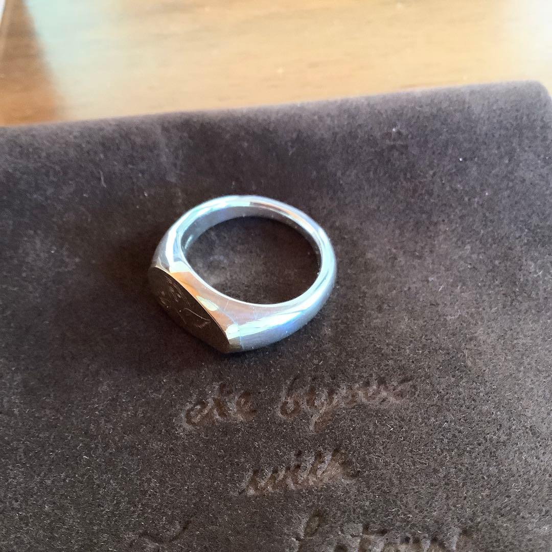 新品　エテビジュー　ete シグネット リング タナラトーレ