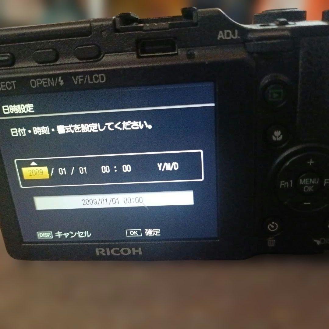 RICOH GXR デジタルカメラ 本体 ＋ RICOH LENS S10