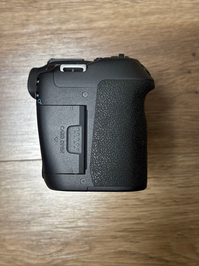 【中古】Canon EOS R7 本体 取扱説明書付き