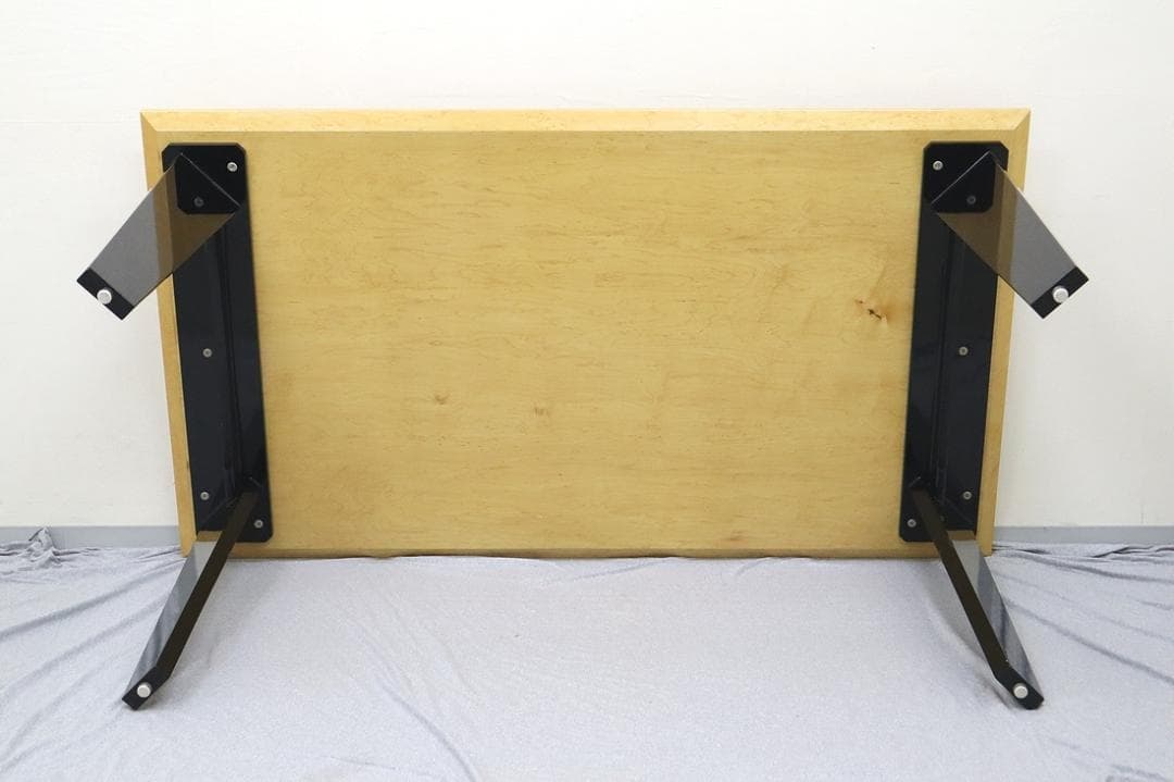 IDC大塚家具 スプレンダー 最高級 バーズアイ メープル ダイニング テーブル