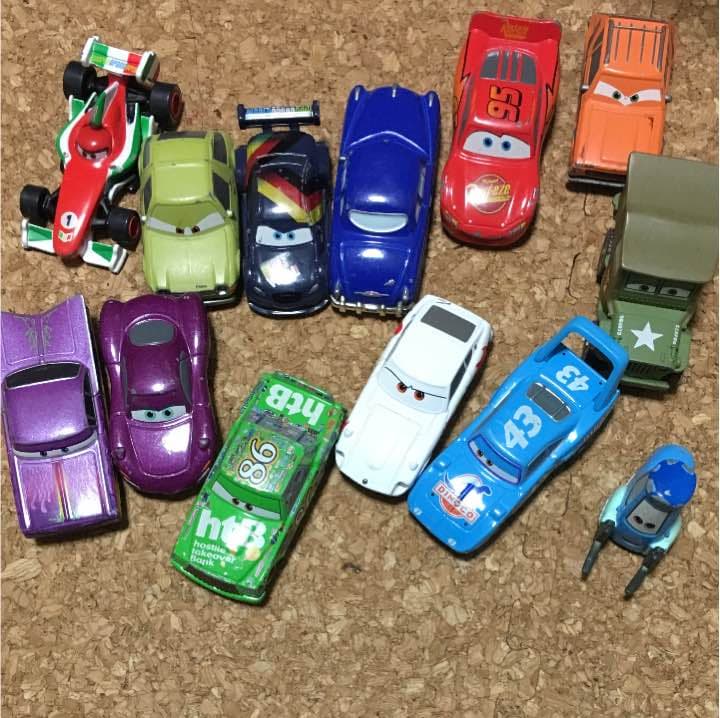 カーズ トミカ トイザらス ミニカー ディズニー