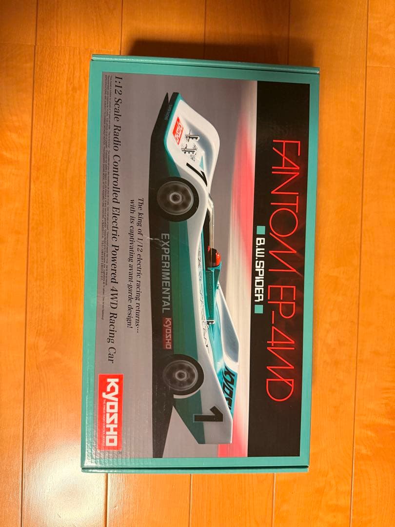 KYOSHO FANTOM EP-4WD 1/12 ラジコンカー