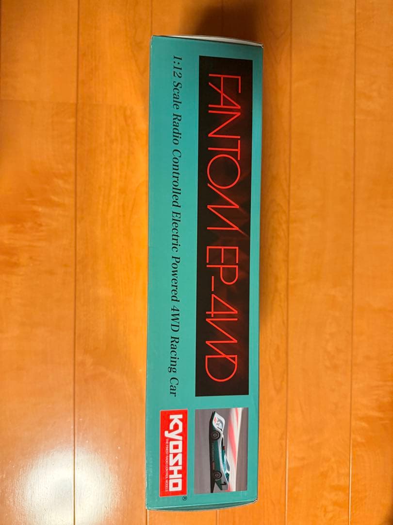 KYOSHO FANTOM EP-4WD 1/12 ラジコンカー