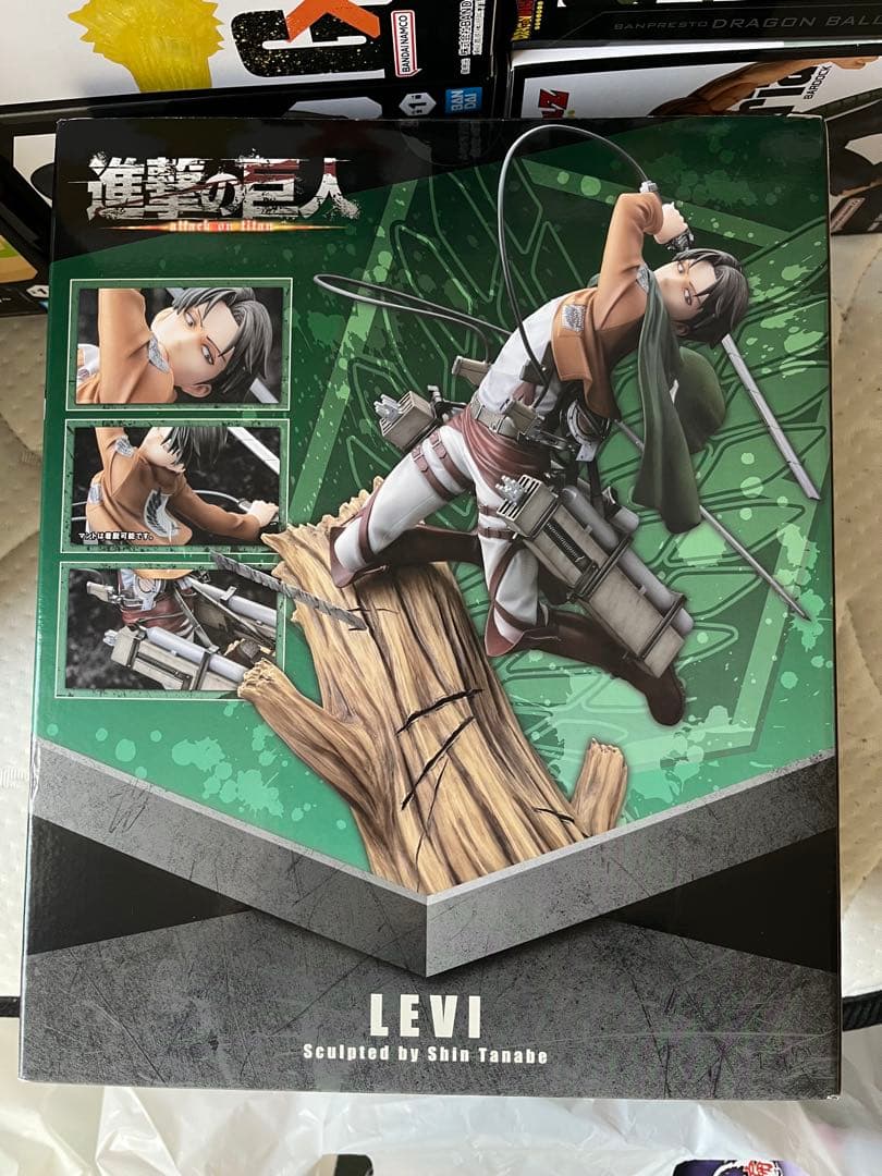 進撃の巨人 リヴァイ 1/8スケール フィギュア