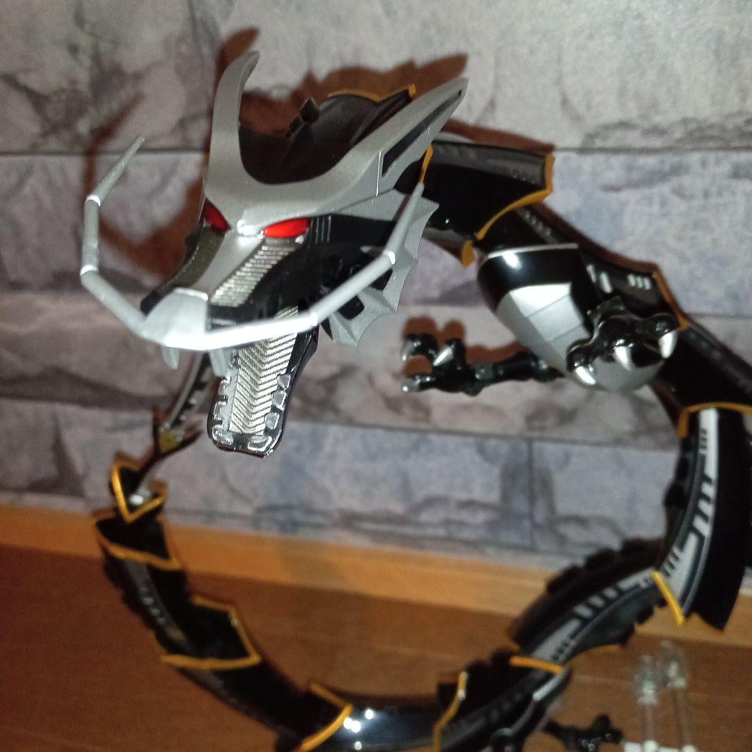 【限定値下げ中】SHF仮面ライダーリュウガ＆ドラグブラッカー