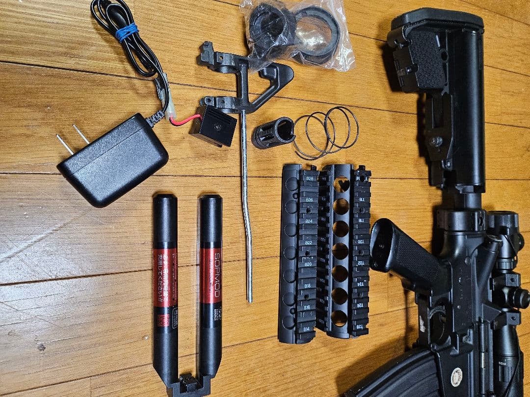 東京マルイ　次世代電動ガンCQB-R M4　カスタム