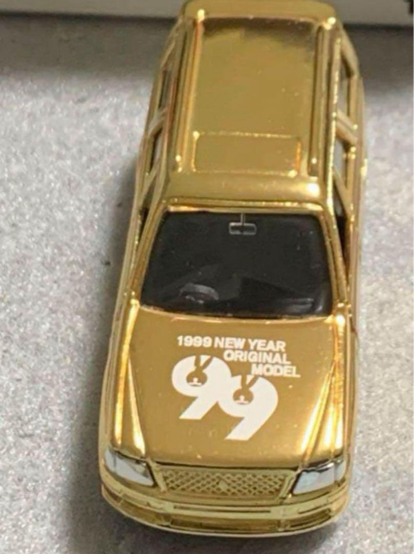 トミカ 非売品 日産 ステージア 金メッキ
