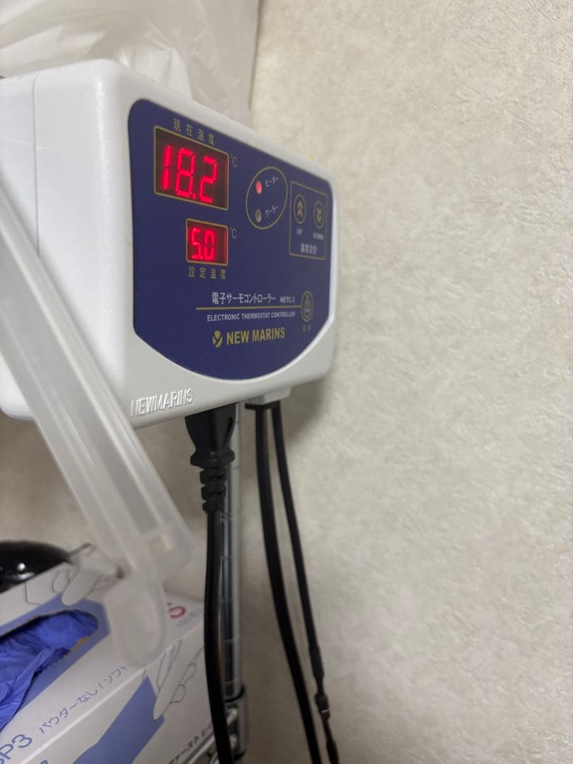 ニューマリンズ　電子サーモコントローラー