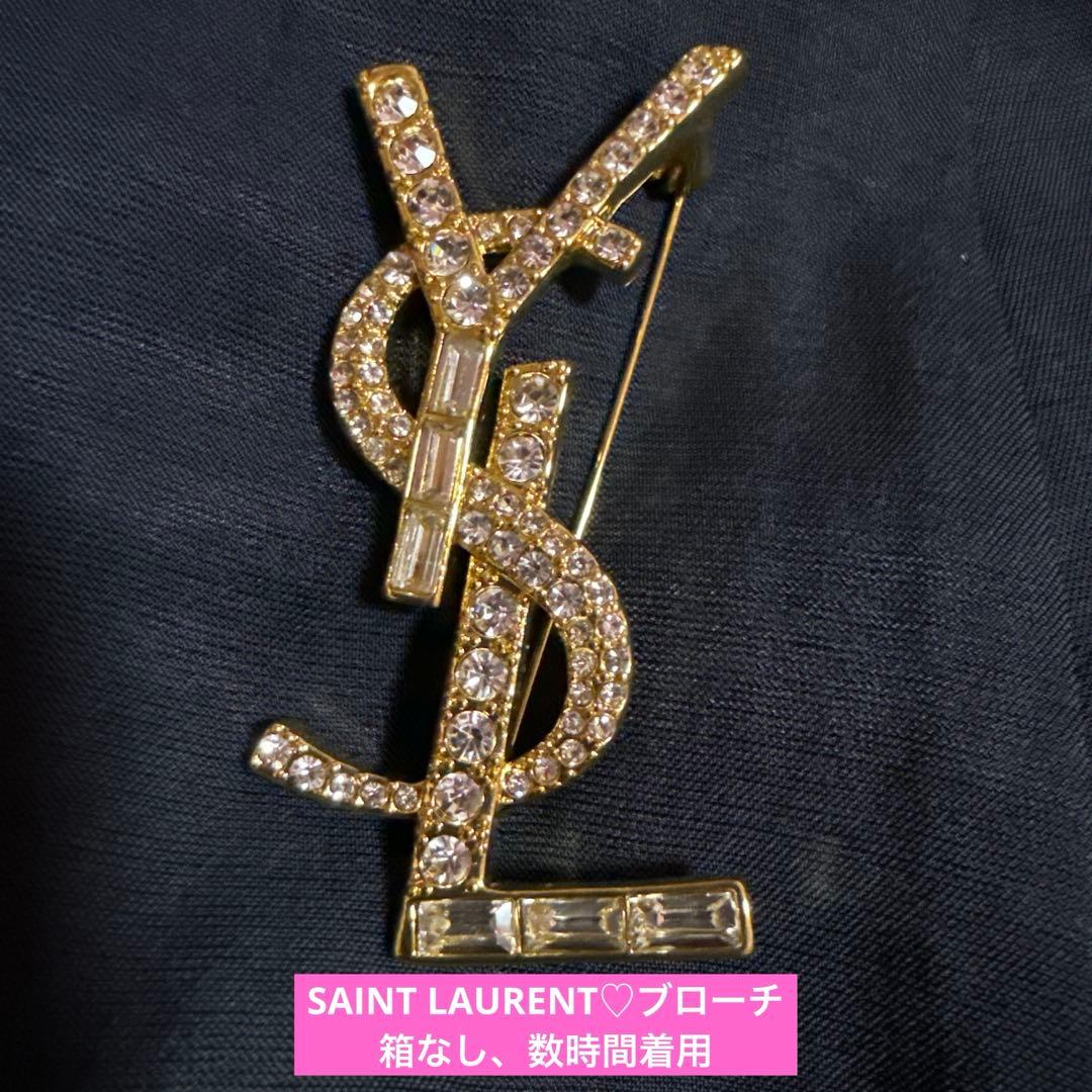 ブ*マ様 サンローラン♡ブローチ