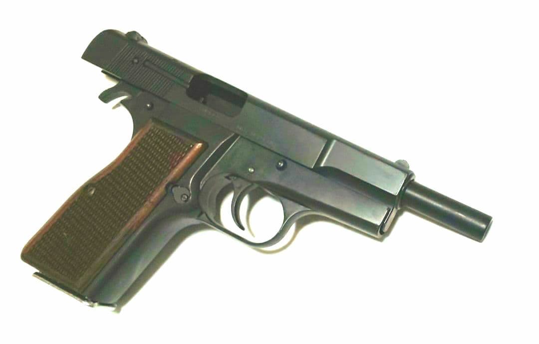 マルシン ブローニング・ハイパワー“コマーシャル“ （ショルダーホルスター付）