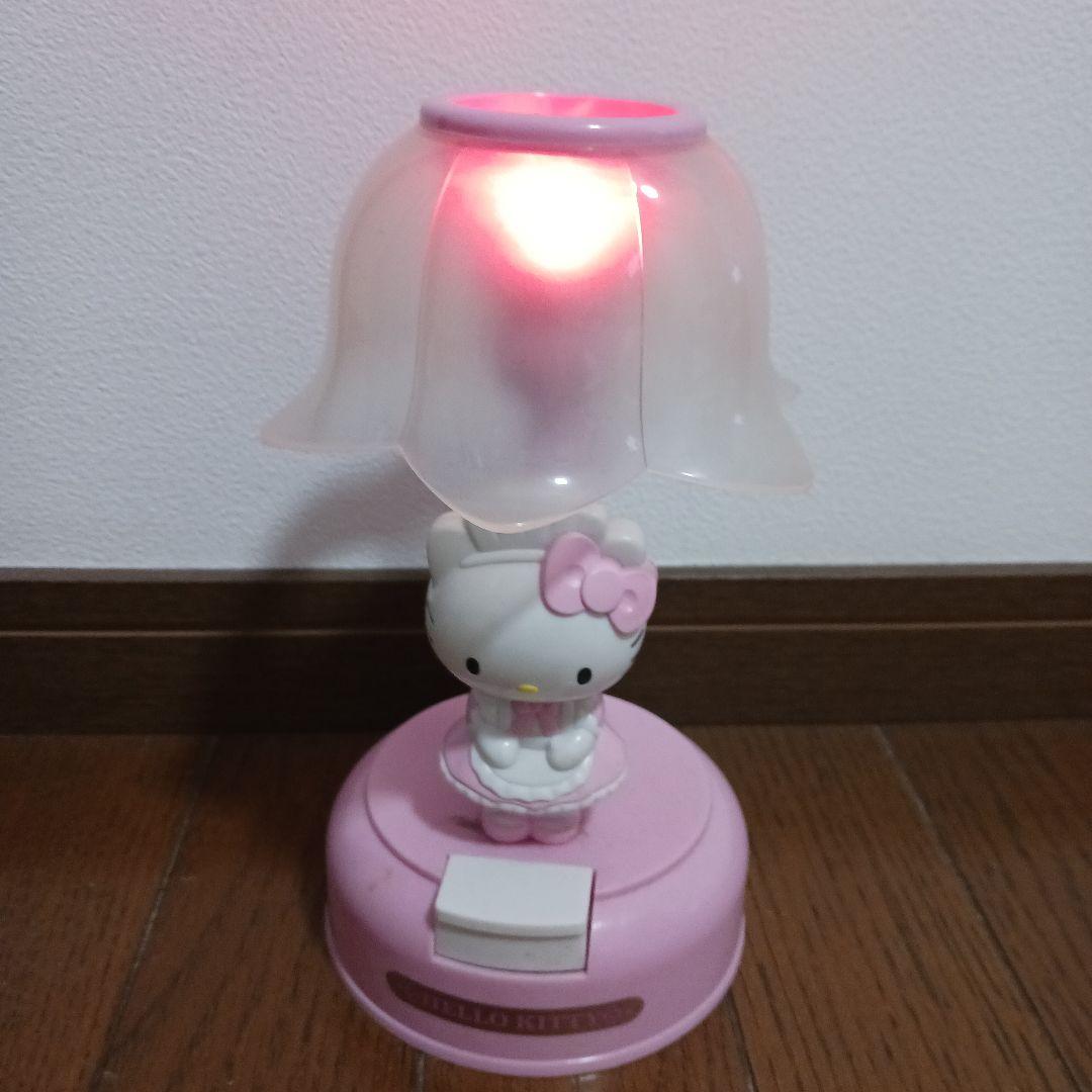 希少　レア　ハローキティ　メイドおじぎ　 ランプ ライト　ピンク　値下げ済み