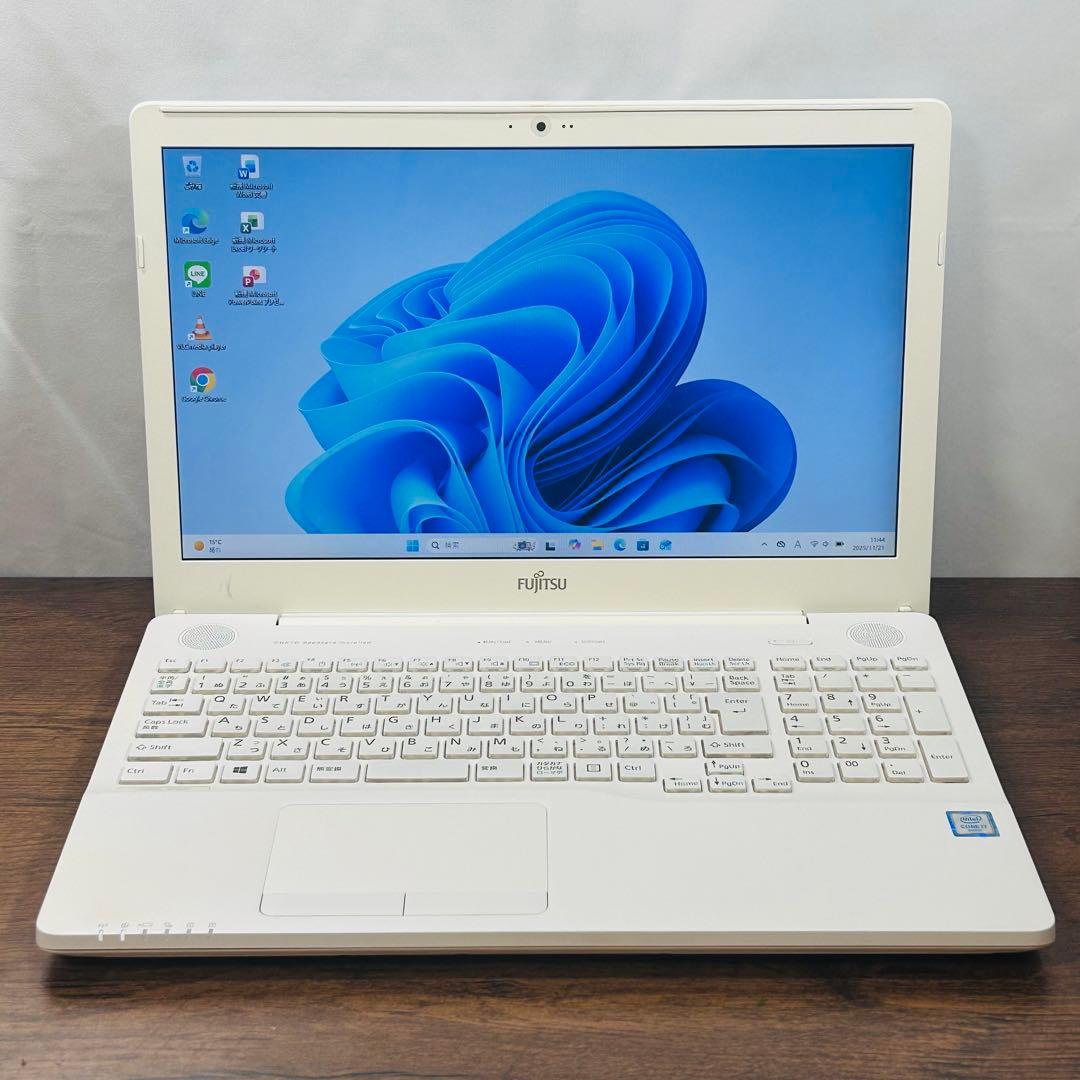 メモリ32GB/SSD512GB 高性能i7 ノートパソコン Windows11