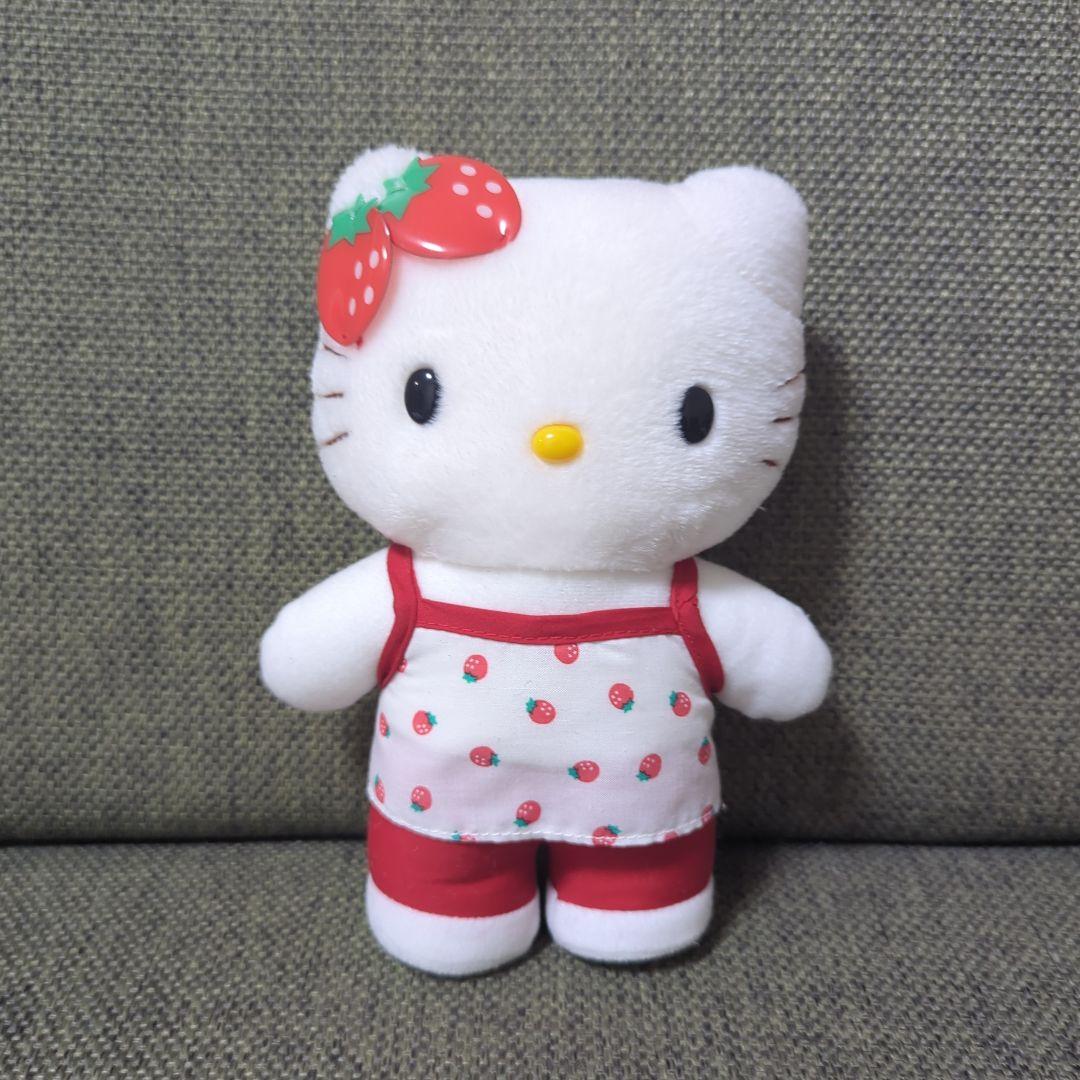 希少　ぬいぐるみ　サンリオ　ハローキティ　苺　キャミソール　イチゴ　2002年