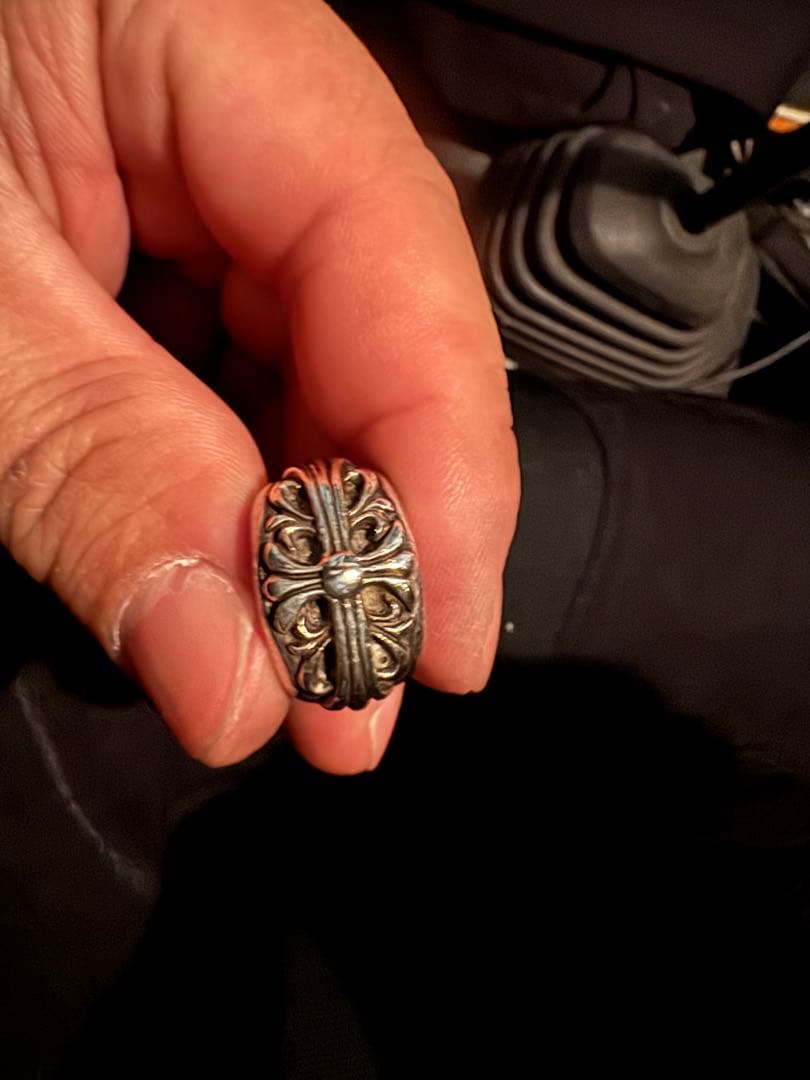 クロムハーツ　フローラルクロスリング