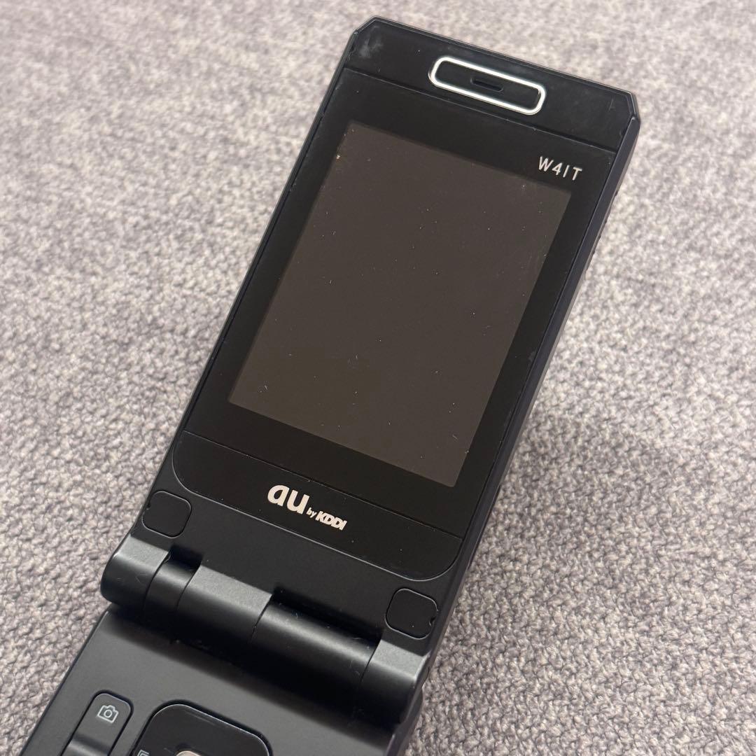 【概ね美品】 au WIN W41T ブラック 本体のみ